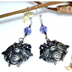Queen Bee Antiqued Silver...