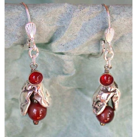 TUS652e - Carnelian