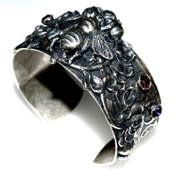 Queen Bee Antiqued Silver...